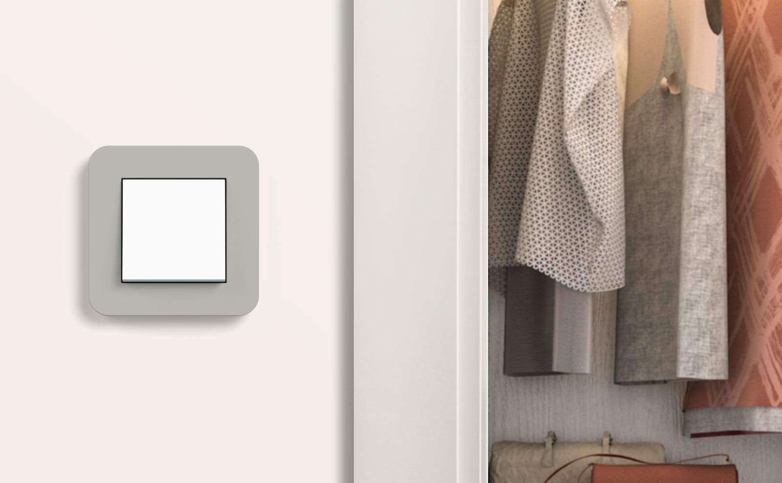 Gira E3 Lichtschalter in Grau Soft-Touch vor Ankleidezimmer